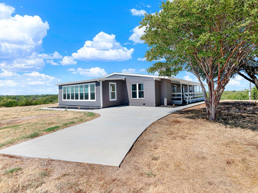 8116 Whispering Meadows Road, Joshua, TX 76058 — photo 3