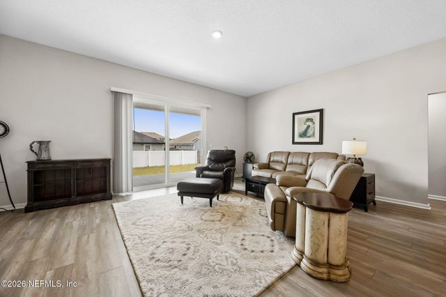 86784 LAZY LAKE Circle, Yulee, FL 32097