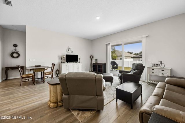 86784 LAZY LAKE Circle, Yulee, FL 32097