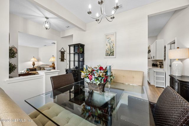 86784 LAZY LAKE Circle, Yulee, FL 32097