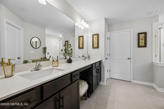 86784 LAZY LAKE Circle, Yulee, FL 32097