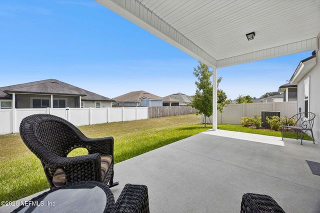 86784 LAZY LAKE Circle, Yulee, FL 32097