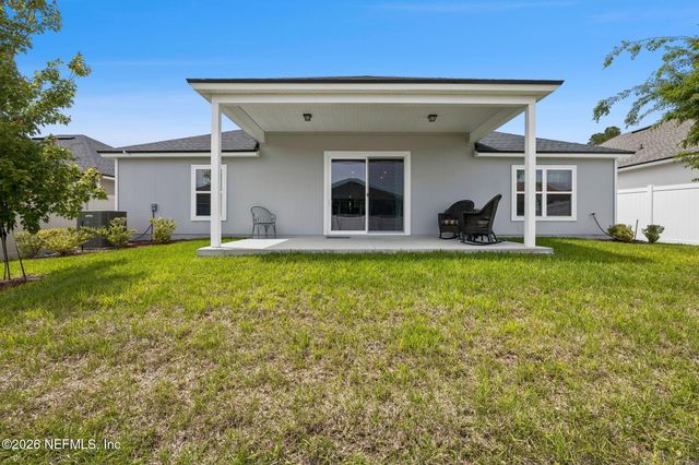 86784 LAZY LAKE Circle, Yulee, FL 32097