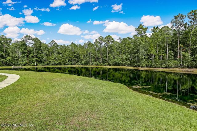 86784 LAZY LAKE Circle, Yulee, FL 32097