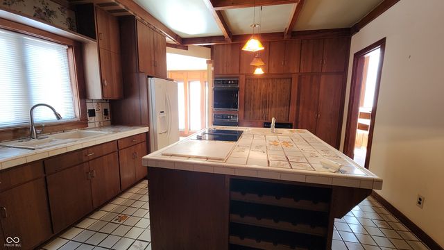 1677 W Forest Road, Crawfordsville, IN 47933