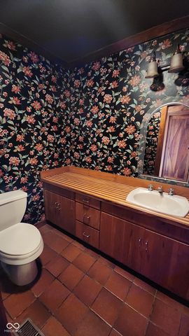 1677 W Forest Road, Crawfordsville, IN 47933