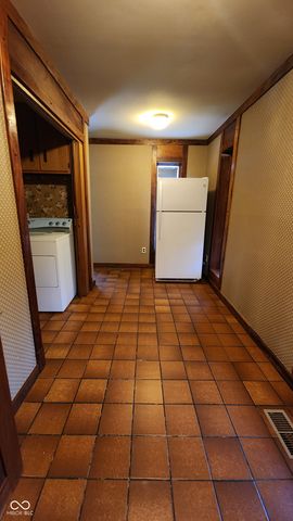 1677 W Forest Road, Crawfordsville, IN 47933