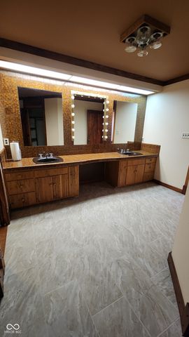 1677 W Forest Road, Crawfordsville, IN 47933