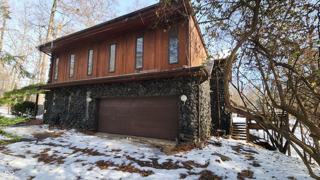 1677 W Forest Road, Crawfordsville, IN 47933