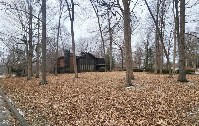 1677 W Forest Road, Crawfordsville, IN 47933