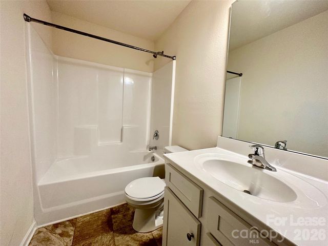 7210 Cuddington Drive, Charlotte, NC 28215