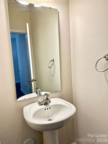 7210 Cuddington Drive, Charlotte, NC 28215