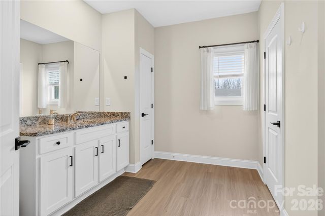 131 N Sina Street, Troutman, NC 28166