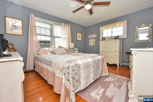 90 Grove Street, Waldwick, NJ 07463