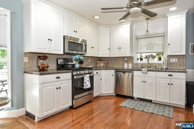 90 Grove Street, Waldwick, NJ 07463