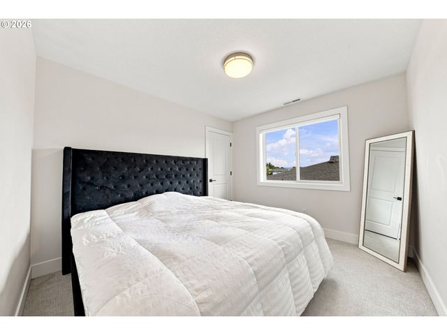 6505 Ne 106TH Cir, Vancouver, WA 98686