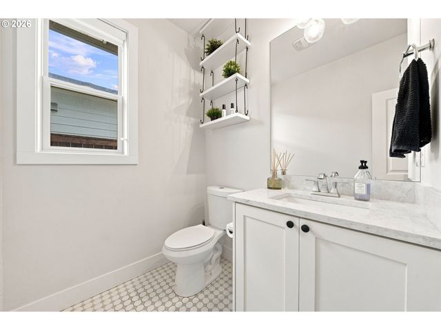 6505 Ne 106TH Cir, Vancouver, WA 98686