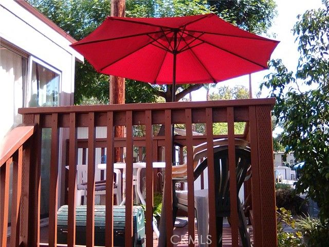 10799 Sherman Grove Avenue 18, Sunland (los Angeles), CA 91040