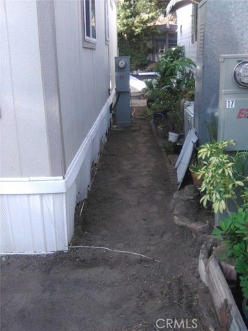 10799 Sherman Grove Avenue 18, Sunland (los Angeles), CA 91040