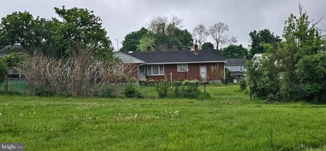 1080 LINCOLN WAY E, Mcconnellsburg, PA 17233