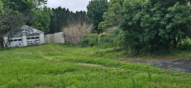 1080 LINCOLN WAY E, Mcconnellsburg, PA 17233