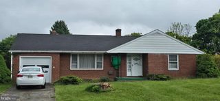 1080 LINCOLN WAY E, Mcconnellsburg, PA 17233