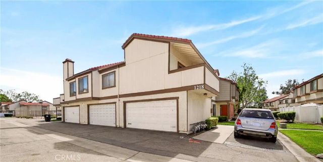 1218 S Cypress Avenue B, Ontario, CA 91762