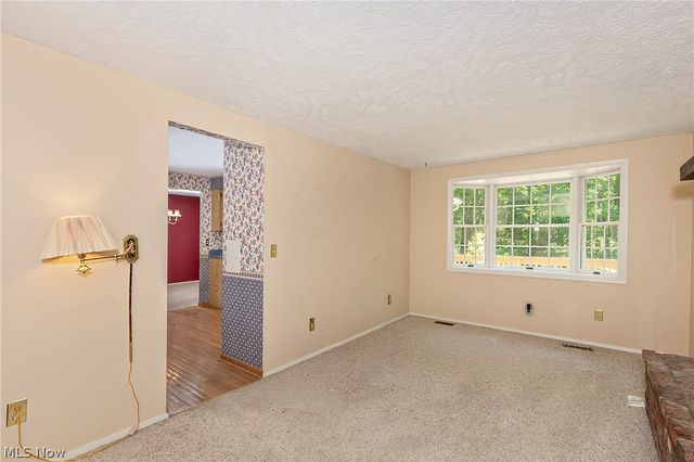 9090 Aileen Drive, Mentor, OH 44060