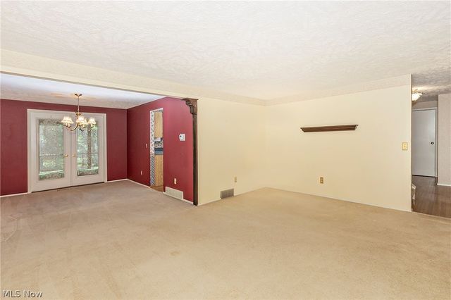 9090 Aileen Drive, Mentor, OH 44060