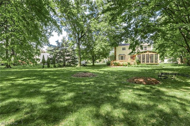 9090 Aileen Drive, Mentor, OH 44060