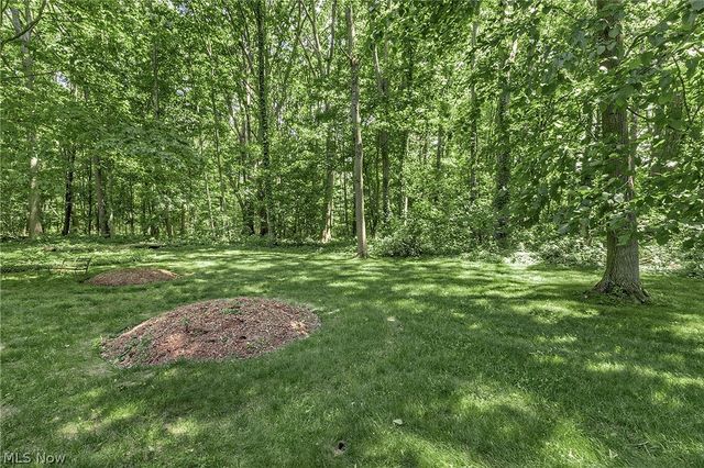9090 Aileen Drive, Mentor, OH 44060