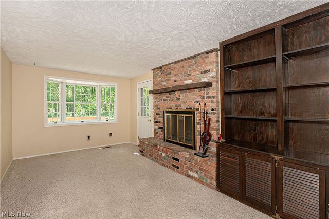 9090 Aileen Drive, Mentor, OH 44060