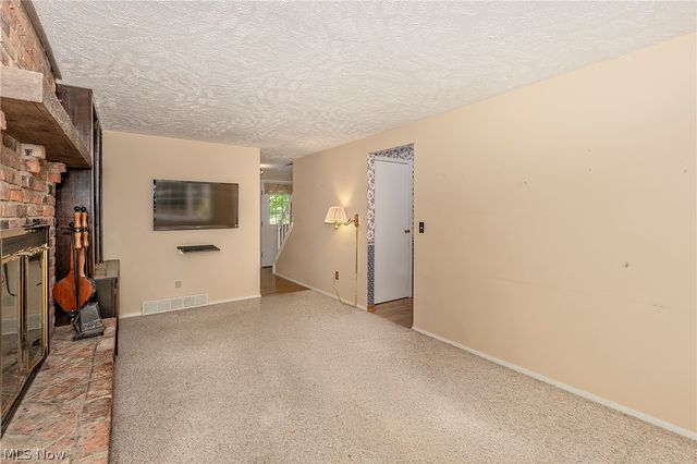 9090 Aileen Drive, Mentor, OH 44060