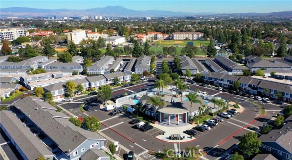 2404 Niagara, Costa Mesa, CA 92626