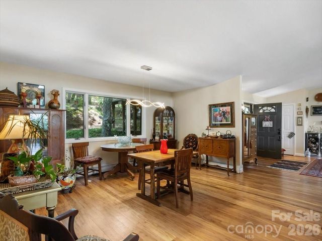 1355 Moonshine Mountain Road 32, Burnsville, NC 28714