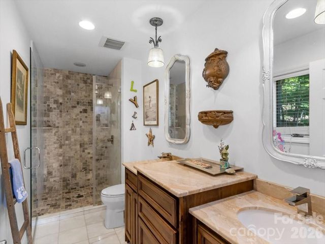 1355 Moonshine Mountain Road 32, Burnsville, NC 28714