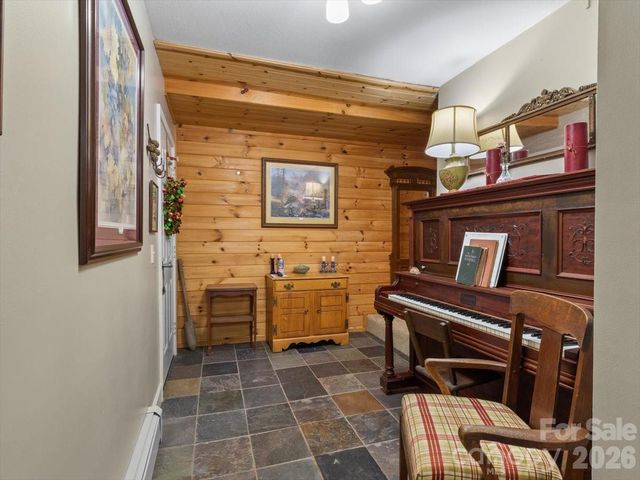 1355 Moonshine Mountain Road 32, Burnsville, NC 28714