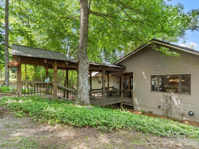1355 Moonshine Mountain Road 32, Burnsville, NC 28714