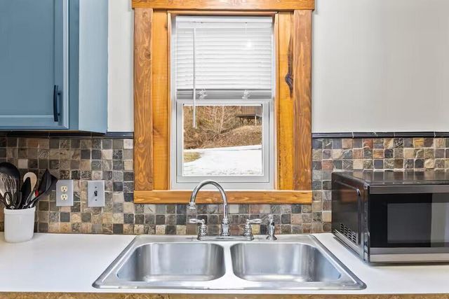 1325 Star Gap Road, Stanton, KY 40380