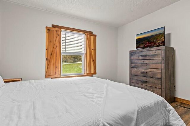 1325 Star Gap Road, Stanton, KY 40380