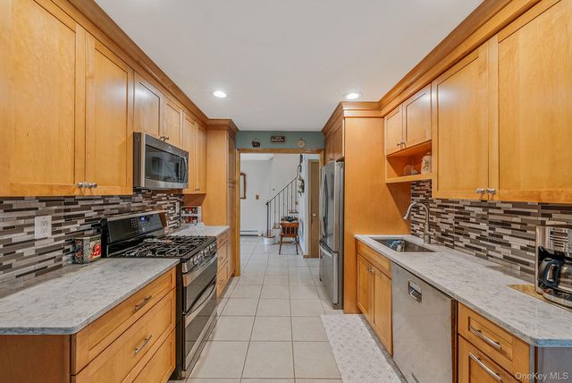 28 Manchester Boulevard, Wheatley Heights, NY 11798