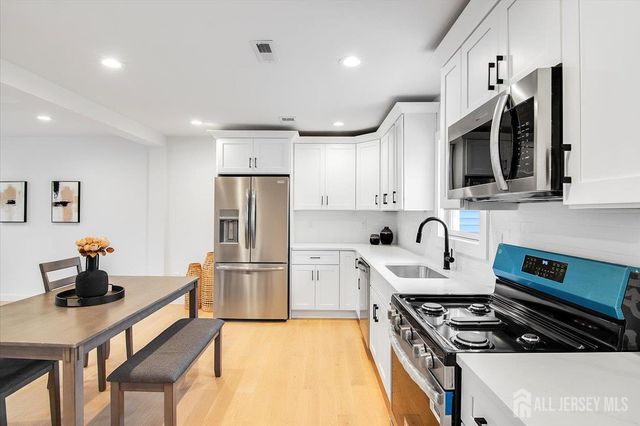 130 Ridge Road, Colonia, NJ 07067