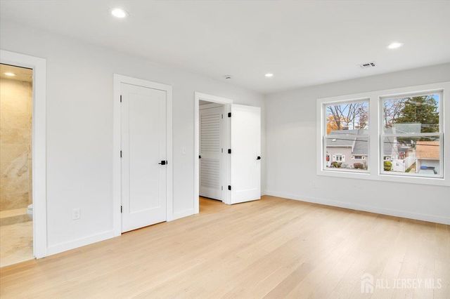 130 Ridge Road, Colonia, NJ 07067