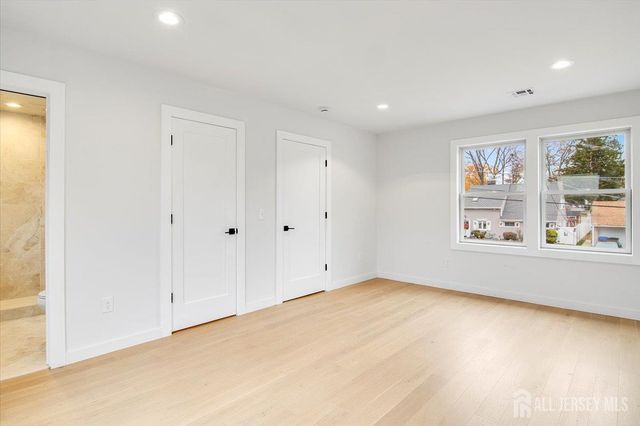 130 Ridge Road, Colonia, NJ 07067