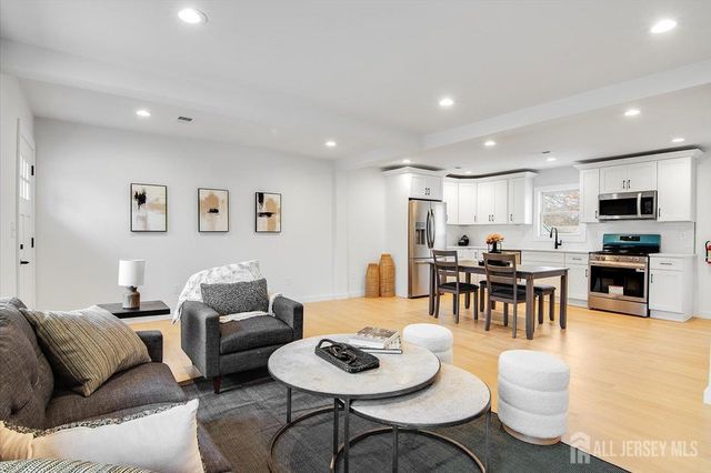 130 Ridge Road, Colonia, NJ 07067