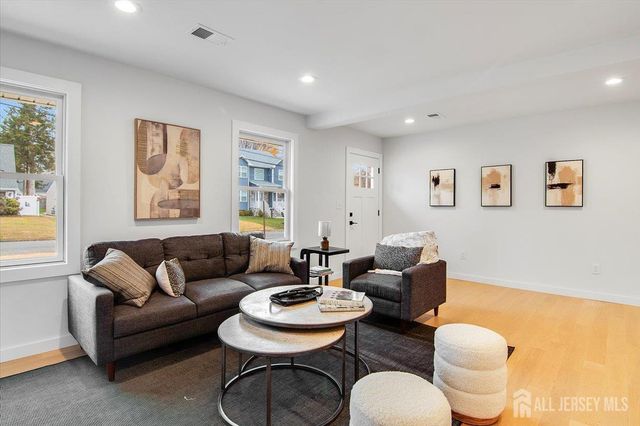 130 Ridge Road, Colonia, NJ 07067