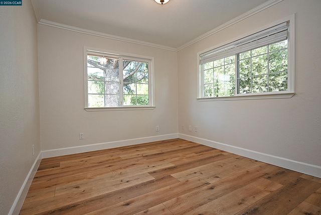 385 Maureen Ln, Pleasant Hill, CA 94523