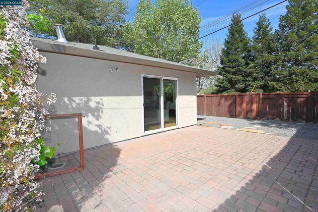 385 Maureen Ln, Pleasant Hill, CA 94523