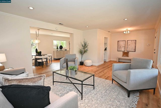 385 Maureen Ln, Pleasant Hill, CA 94523