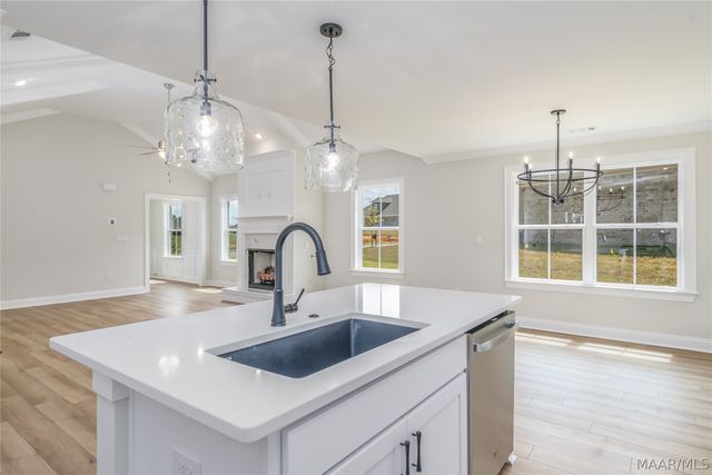 1134 Maggie Drive, Prattville, AL 36066
